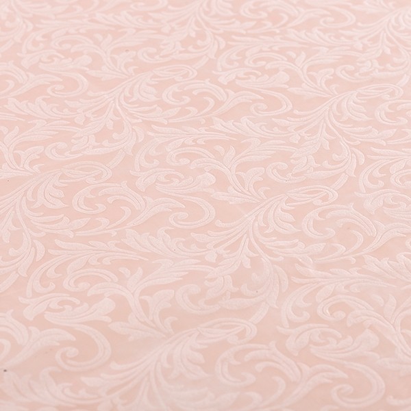 Spiestais plastikāts galdauts persika (rose gold) krāsā, izmērs 140 x 240 cm.