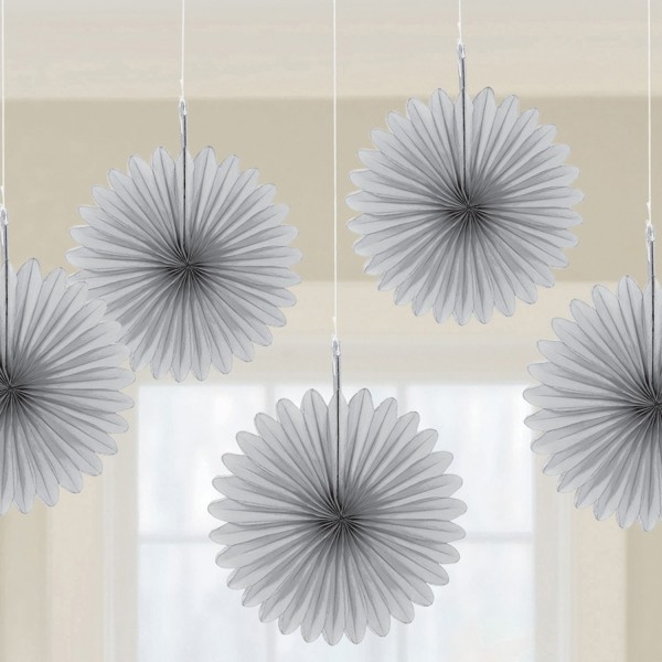 5  rotājumi sudraba papīrs 15,2 cm﻿