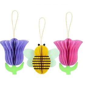 Papīra dekorācijas - bitīte un 2 tulpes, izmērs 11-8.5 cm 